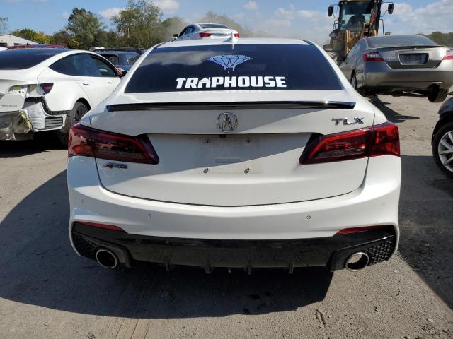 Photo 6 from auction – 2020 ACURA TLX TECHNOLOGY with VIN 19UUB1F67LA010893