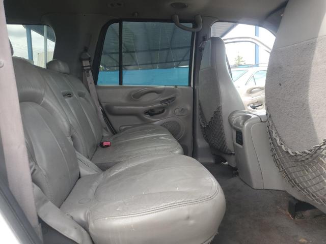Photo 11 from auction – 2000 FORD EXPEDITION with VIN 1FMRU1565YLB33227