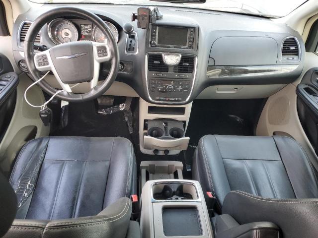 Photo 8 from auction – 2015 CHRYSLER TOWN & COU with VIN 2C4RC1BG0FR708374