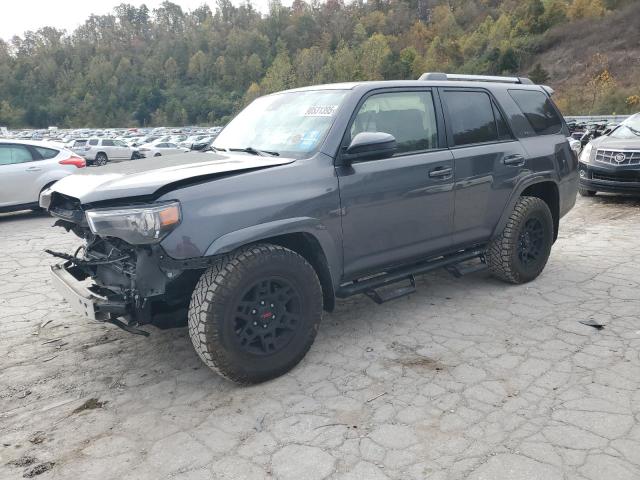 TOYOTA 4RUNNER SR 2023 with VIN JTEEU5JR0P5279463 - Photo from auction