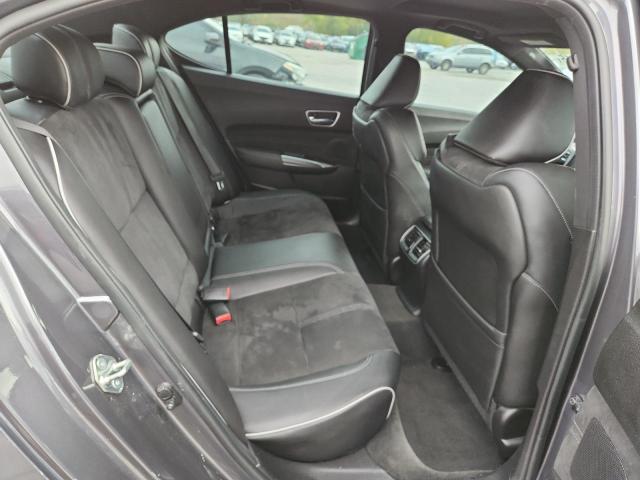 Photo 10 from auction – 2018 ACURA TLX TECH+A with VIN 19UUB3F67JA002673