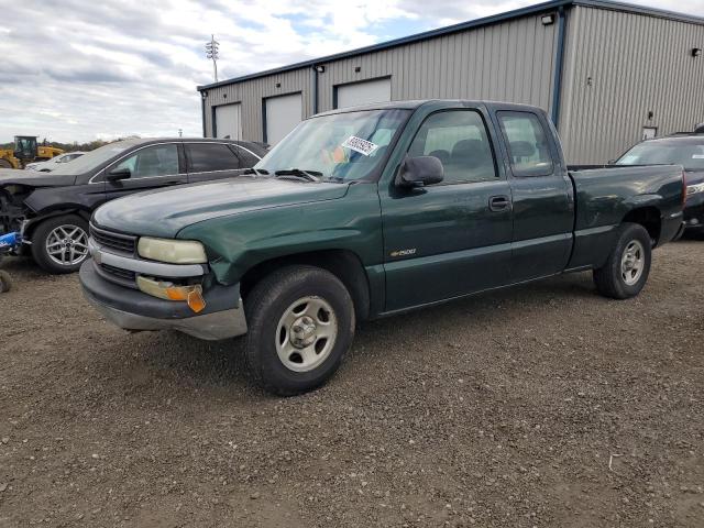CHEVROLET SILVERADO 2002 with VIN 2GCEC19WX21356280 - Photo from auction