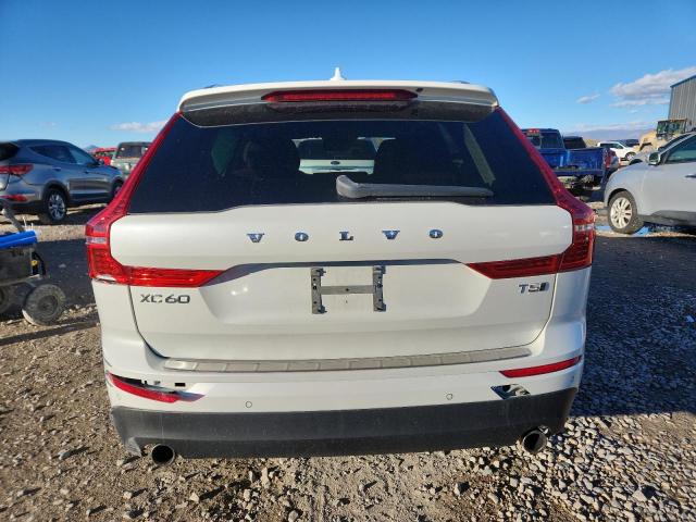 Photo 6 from auction – 2018 VOLVO XC60 T5 MO with VIN YV4102RK3J1038335