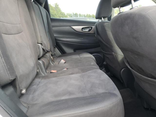Photo 11 from auction – 2016 NISSAN ROGUE S with VIN KNMAT2MV1GP677847