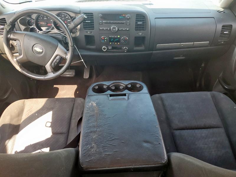 Photo 8 from auction – 2011 CHEVROLET SILVERADO with VIN 1GCRCSE09BZ387570