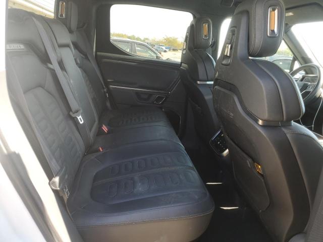 Photo 10 from auction – 2022 RIVIAN R1T LAUNCH with VIN 7FCTGAAL4NN000191