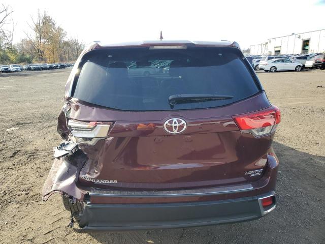 Photo 6 from auction – 2018 TOYOTA HIGHLANDER with VIN 5TDDZRFH3JS835596