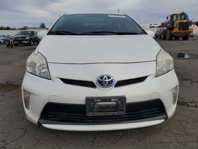Photo 5 from auction – 2014 TOYOTA PRIUS with VIN JTDKN3DU3E1775113