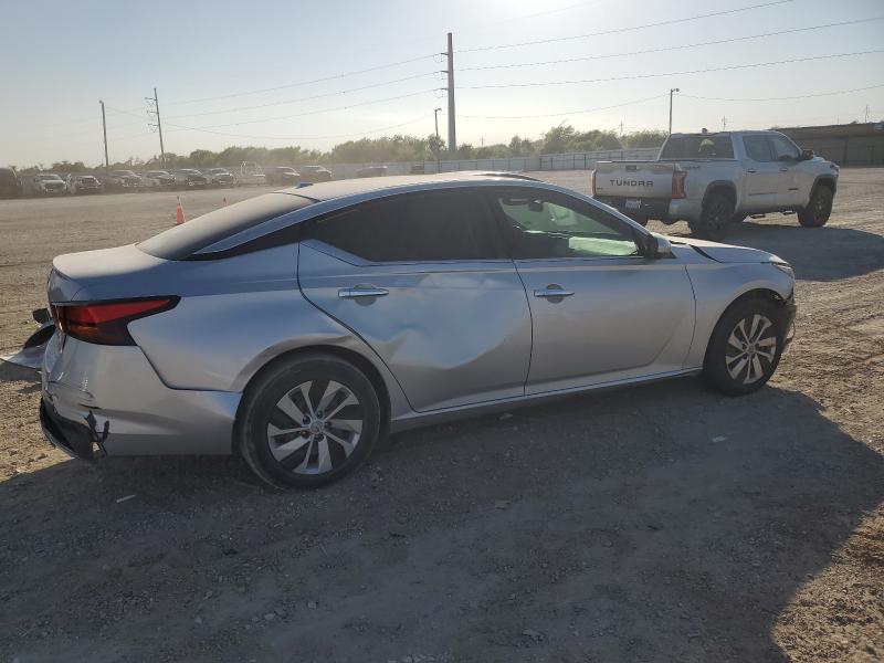 Photo 3 from auction – 2020 NISSAN ALTIMA S with VIN 1N4BL4BV4LC148256