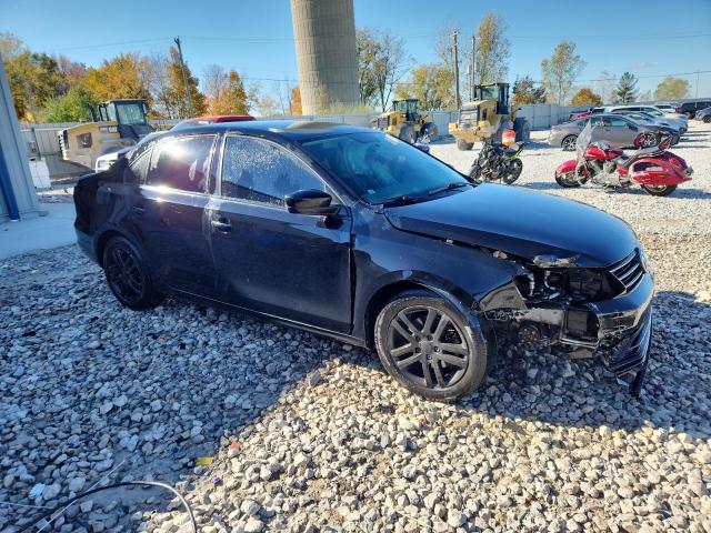 Photo 4 from auction – 2017 VOLKSWAGEN JETTA S with VIN 3VW2B7AJ8HM205378