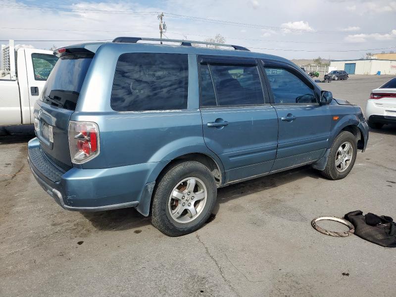 Photo 3 from auction – 2006 HONDA PILOT EX with VIN 5FNYF28586B021640