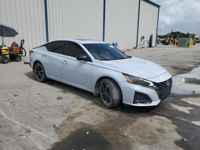 Photo 4 from auction – 2023 NISSAN ALTIMA SR with VIN 1N4BL4CV3PN356962