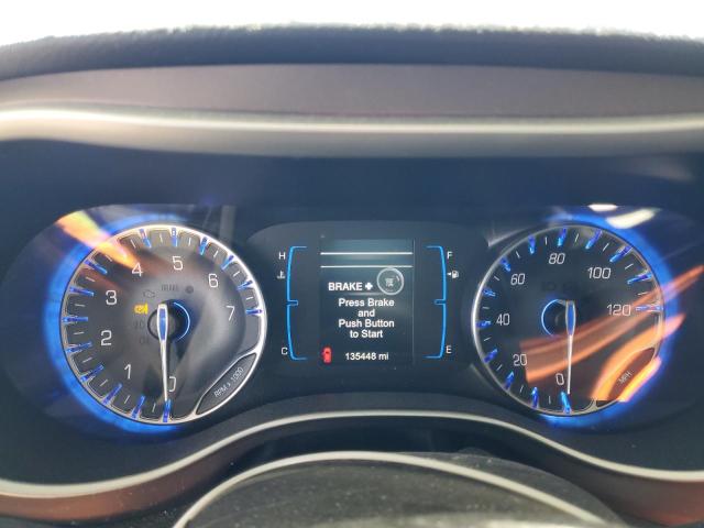Photo 9 from auction – 2017 CHRYSLER PACIFICA T with VIN 2C4RC1BG8HR665616