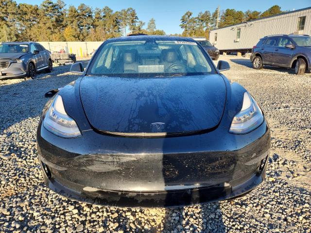 Photo 5 from auction – 2018 TESLA MODEL 3 with VIN 5YJ3E1EA0JF046615