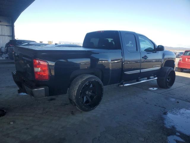 Photo 3 from auction – 2013 CHEVROLET SILVERADO with VIN 1GCRCSE03DZ291517