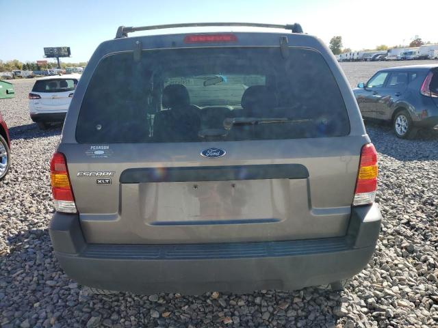 Photo 6 from auction – 2003 FORD ESCAPE XLT with VIN 1FMYU03123KA40421
