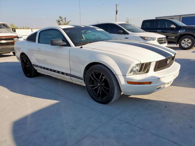 Photo 4 from auction – 2006 FORD MUSTANG with VIN 1ZVFT80N665187572