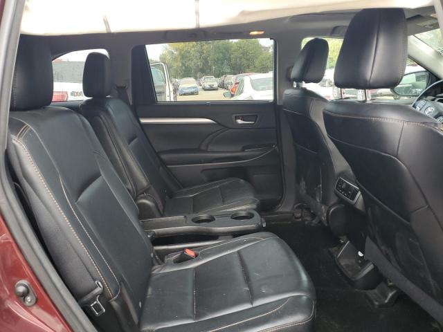 Фото 11 с аукциона – 2016 TOYOTA HIGHLANDER с VIN 5TDJKRFH4GS295840