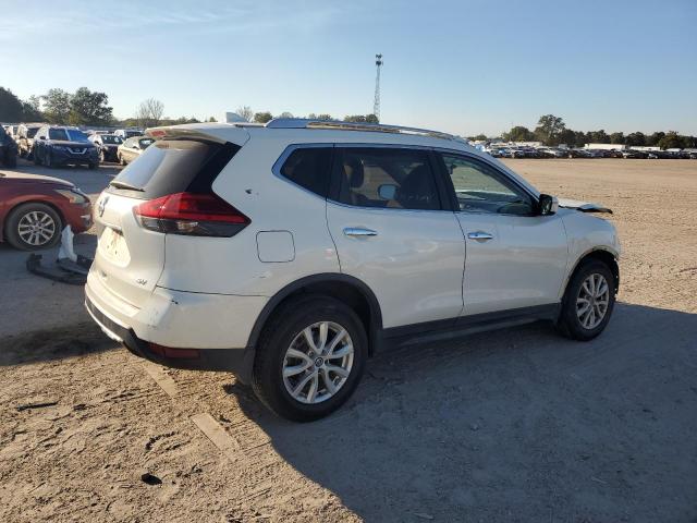 Photo 3 from auction – 2017 NISSAN ROGUE S with VIN JN8AT2MT6HW143849