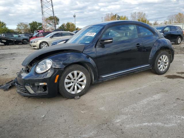 VOLKSWAGEN BEETLE S 2019 with VIN 3VWFD7AT4KM706319 - Photo from auction