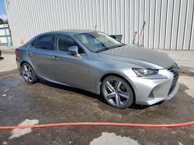 Photo 4 from auction – 2020 LEXUS IS 300 PRE with VIN JTHDA1D20L5101237