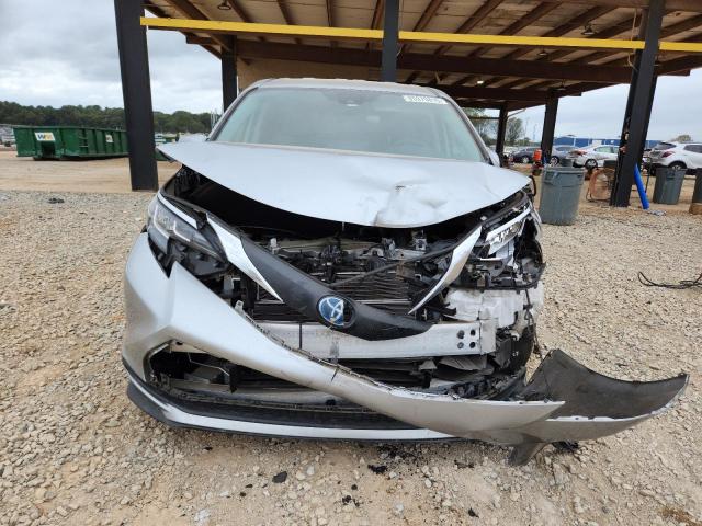 Photo 5 from auction – 2021 TOYOTA SIENNA LE with VIN 5TDKSKFC3MS032637