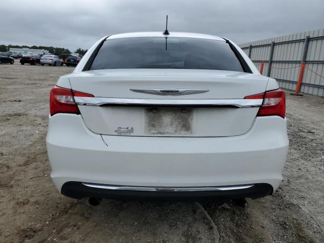 Photo 6 from auction – 2014 CHRYSLER 200 TOURIN with VIN 1C3CCBBG4EN236661