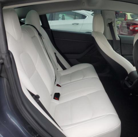 Photo 10 from auction – 2022 TESLA MODEL 3 with VIN 5YJ3E1EB1NF193959
