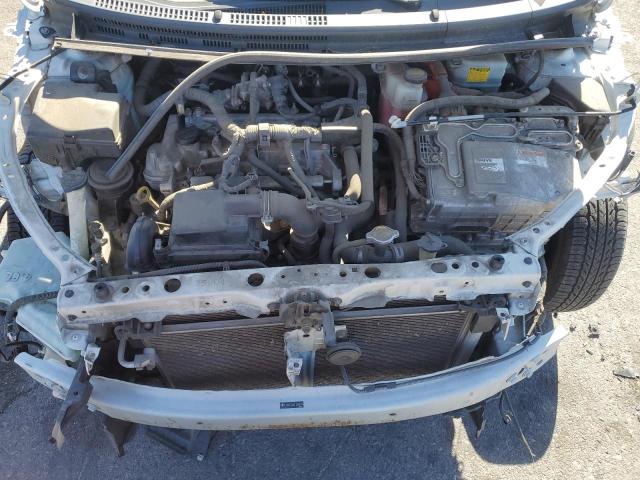 Photo 11 from auction – 2015 TOYOTA PRIUS C with VIN JTDKDTB32F1088798