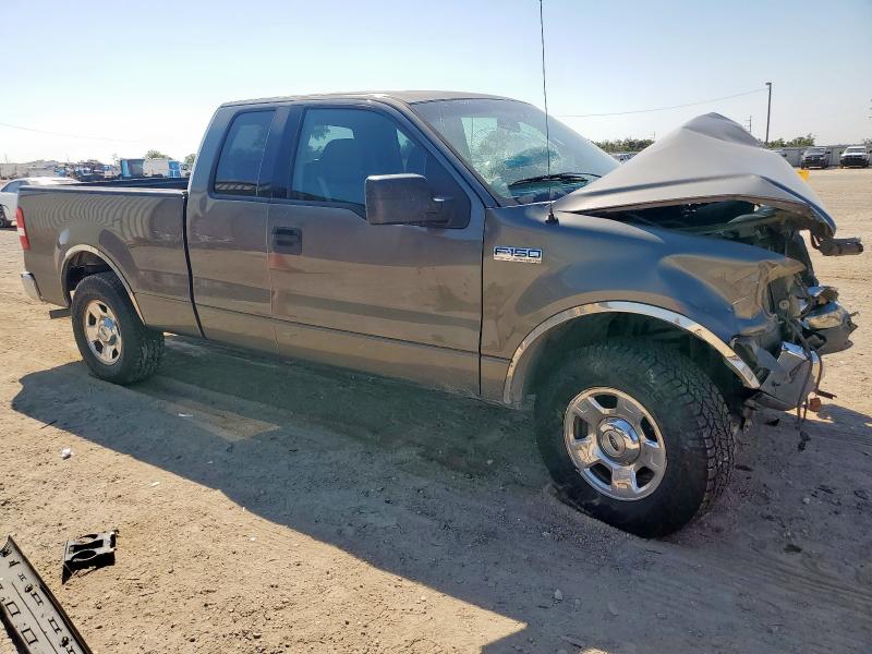 Photo 4 from auction – 2004 FORD F150 with VIN 1FTRX12W34NA77402
