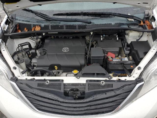Photo 12 from auction – 2013 TOYOTA SIENNA LE with VIN 5TDKK3DC4DS343440