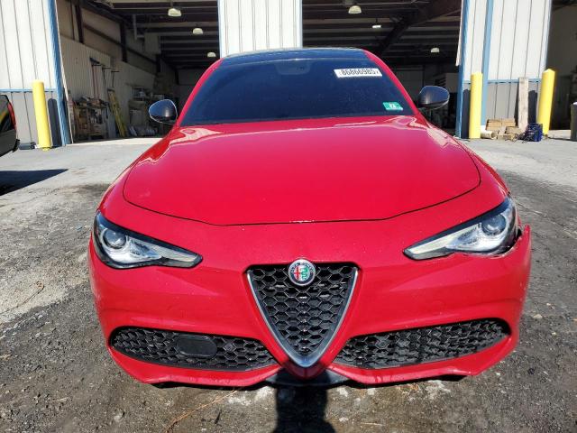 Photo 5 from auction – 2017 ALFA ROMEO GIULIA TI with VIN ZARFAECN7H7532088