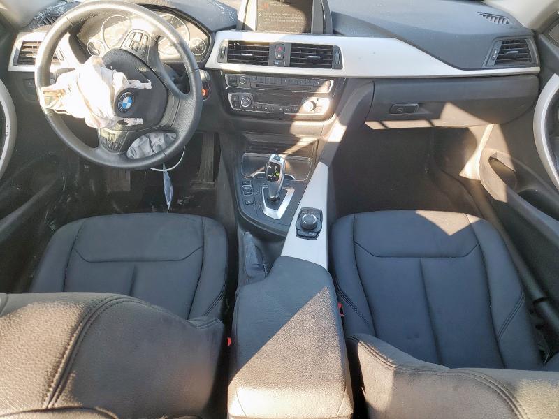 Photo 8 from auction – 2016 BMW 320 I with VIN WBA8E1G5XGNT38379