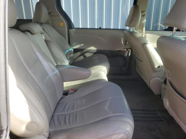 Photo 11 from auction – 2012 TOYOTA SIENNA XLE with VIN 5TDYK3DC0CS273606