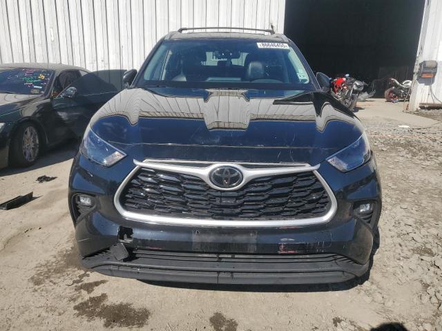 Photo 5 from auction – 2022 TOYOTA HIGHLANDER with VIN 5TDGZRBH6NS236250
