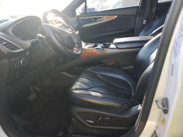 Photo 7 from auction – 2016 LINCOLN MKX RESERV with VIN 2LMTJ8LR3GBL56213