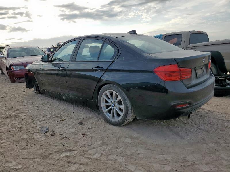 Photo 2 from auction – 2017 BMW 320 I with VIN WBA8E1G34HNU16638