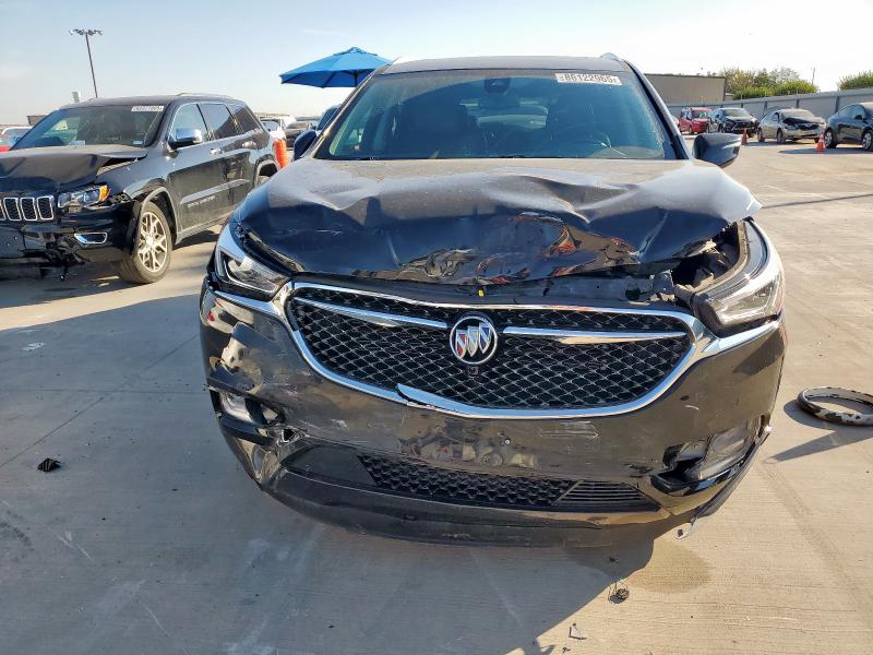 Photo 5 from auction – 2018 BUICK ENCLAVE AVENIR with VIN 5GAEVCKWXJJ136594