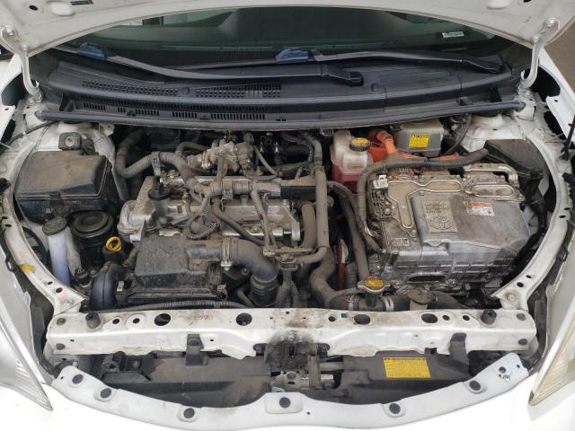 Photo 11 from auction – 2014 TOYOTA PRIUS C with VIN JTDKDTB38E1558217