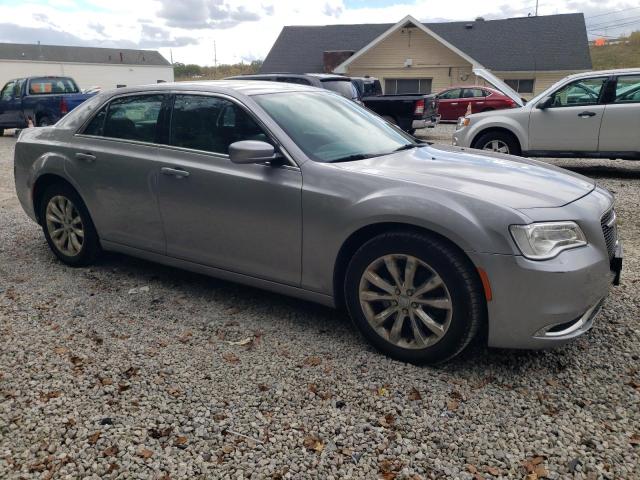 Photo 4 from auction – 2015 CHRYSLER 300 LIMITE with VIN 2C3CCARG2FH923244