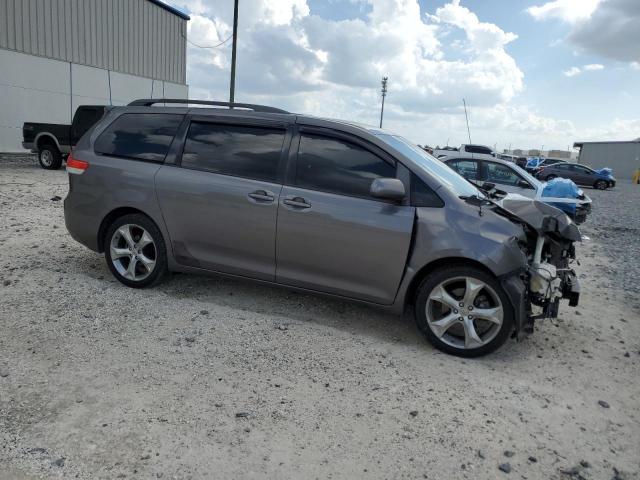 Photo 4 from auction – 2011 TOYOTA SIENNA LE with VIN 5TDKK3DCXBS094090