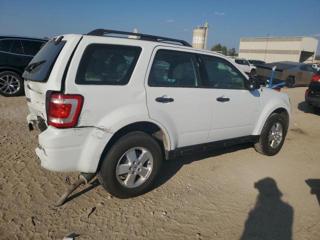 Photo 3 from auction – 2011 FORD ESCAPE XLS with VIN 1FMCU9C79BKC64237