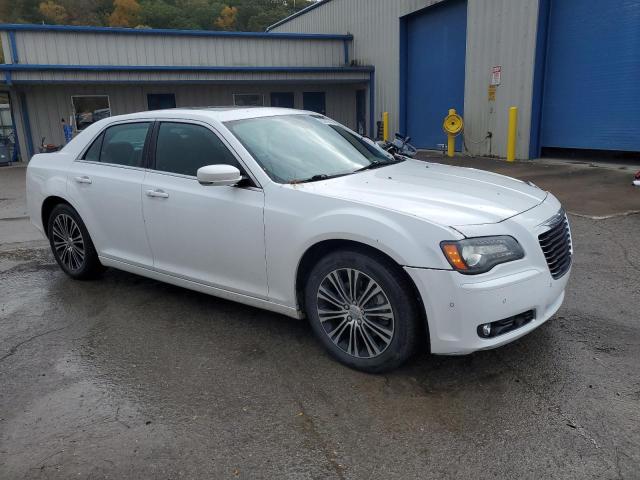 Photo 4 from auction – 2014 CHRYSLER 300 S with VIN 2C3CCAGT8EH205695