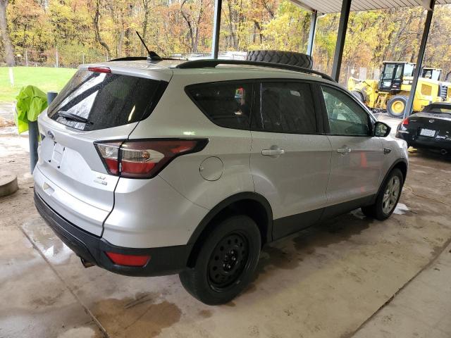 Photo 3 from auction – 2018 FORD ESCAPE SE with VIN 1FMCU9GD9JUA06268
