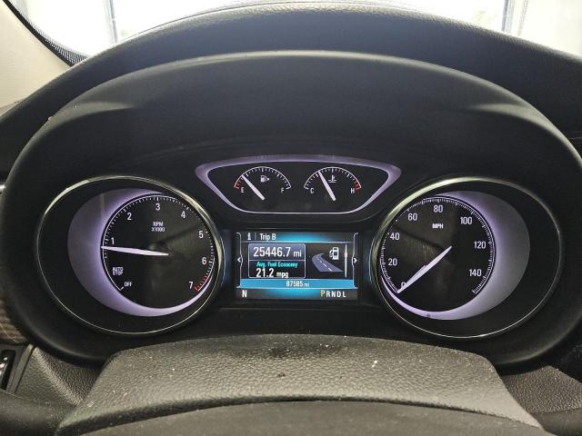 Photo 9 from auction – 2020 BUICK ENVISION E with VIN LRBFX2SA1LD231007