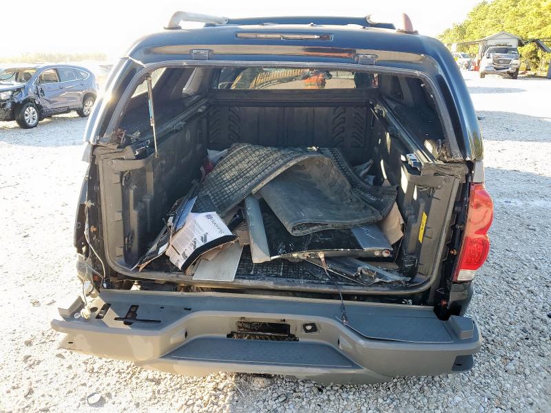 Photo 6 from auction – 2002 CHEVROLET AVALANCHE with VIN 3GNEC13T52G327749