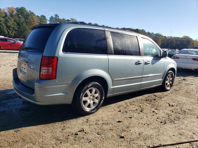 Photo 3 from auction – 2010 CHRYSLER TOWN & COU with VIN 2A4RR5D12AR377167