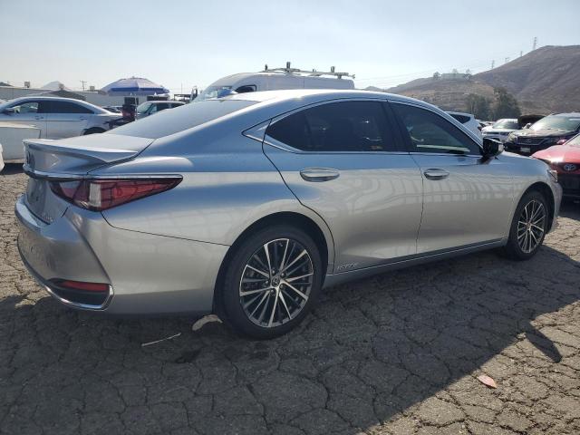 Photo 3 from auction – 2022 LEXUS ES 300H BA with VIN 58ADA1C11NU021579
