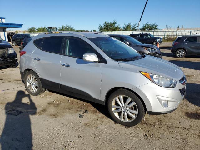 Photo 4 from auction – 2012 HYUNDAI TUCSON GLS with VIN KM8JUCAC2CU528456