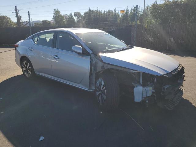 Photo 4 from auction – 2019 NISSAN ALTIMA SL with VIN 1N4BL4EV0KC247277